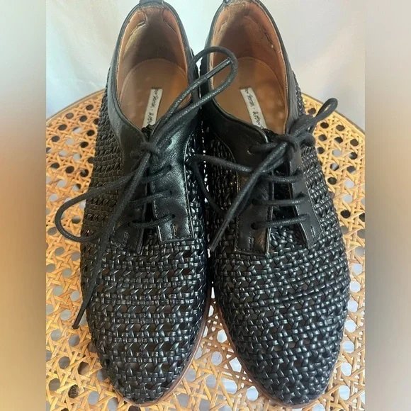 LIKE NEW ‘& Other Stories’ black loafer - Picture 2 of 9